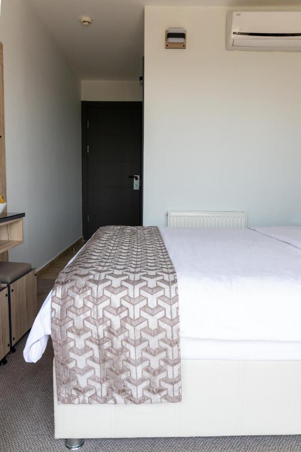 Galley Hotel Стамбул Экстерьер фото